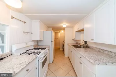 8107 Maplewood Drive, Manassas, VA 20111 - Photo 11