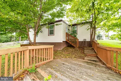 8107 Maplewood Drive, Manassas, VA 20111 - Photo 35