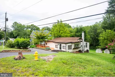 8107 Maplewood Drive, Manassas, VA 20111 - Photo 1