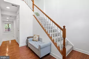 8154 Rainwater Cir, Manassas, VA 20111 - Photo 7