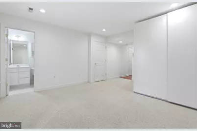 8154 Rainwater Circle, Manassas, VA 20111 - Photo 11