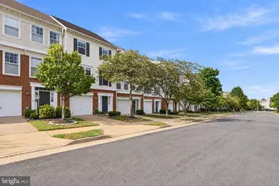 8154 Rainwater Circle, Manassas, VA 20111 - Photo 3