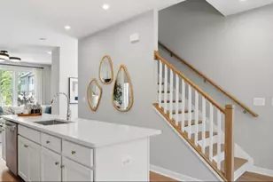 3738 District Dr, Woodbridge, VA 22193 - Photo 17