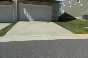 13052 Jessica Grove Pl, Woodbridge, VA 22192 - Photo 7
