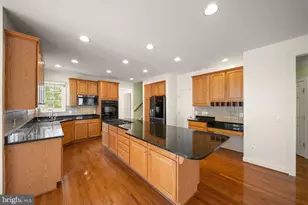 11717 Mercer Hill Ct, Woodbridge, VA 22192 - Photo 13