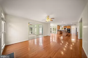 11717 Mercer Hill Ct, Woodbridge, VA 22192 - Photo 17