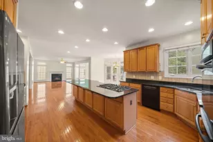 11717 Mercer Hill Ct, Woodbridge, VA 22192 - Photo 11