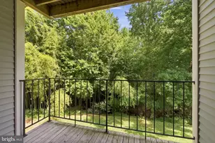 12213 Chaucer Ln, Woodbridge, VA 22192 - Photo 21
