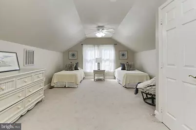 5749 Yewing Way, Gainesville, VA 20155 - Photo 47