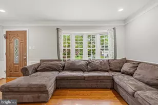 14707 Dunbar Ln, Woodbridge, VA 22193 - Photo 9