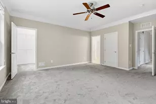 7420 Brunson Cir, Gainesville, VA 20155 - Photo 19