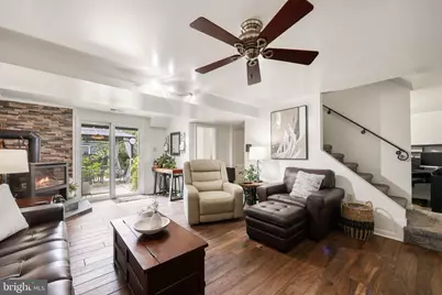 5570 Saint Charles Drive, Woodbridge, VA 22193 - Photo 25