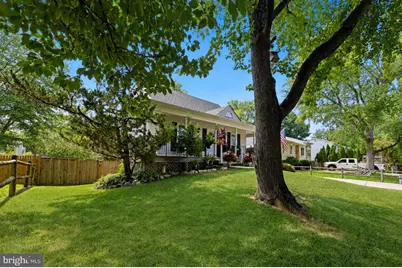 5570 Saint Charles Drive, Woodbridge, VA 22193 - Photo 3