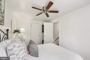 5570 St Charles Dr, Woodbridge, VA 22193 - Photo 23