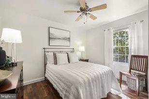 5570 St Charles Dr, Woodbridge, VA 22193 - Photo 15