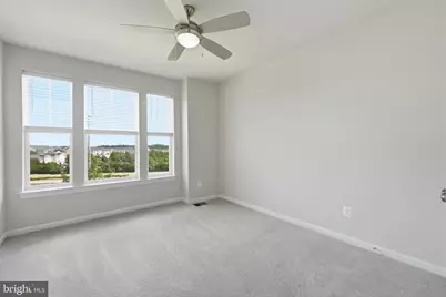 2325 Stephanie Tessa Lane, Woodbridge, VA 22191 - Photo 15