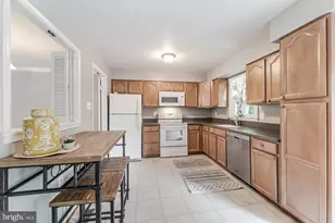 12705 Inverness Way, Woodbridge, VA 22192 - Photo 7