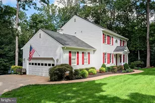 13106 Pershing Dr, Manassas, VA 20112 - Photo 3