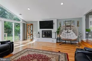 1505 Forest Ln, Woodbridge, VA 22191 - Photo 9