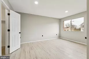12751 Dara Dr, Woodbridge, VA 22192 - Photo 7