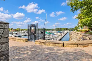 492 Harbor Side St, Woodbridge, VA 22191 - Photo 73