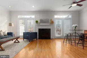 492 Harbor Side St, Woodbridge, VA 22191 - Photo 17