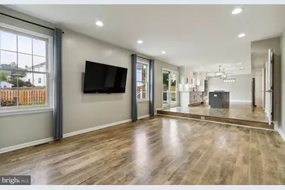 14842 Crotona Court, Woodbridge, VA 22193 - Photo 15