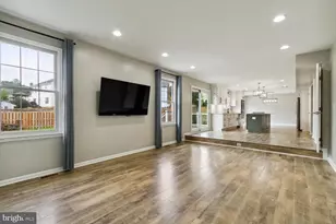14842 Crotona Ct, Woodbridge, VA 22193 - Photo 15