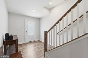8784 Kensington Church St, Manassas, VA 20112 - Photo 5