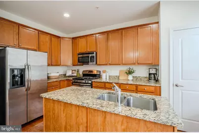 15409 Rosemont Manor Drive, Haymarket, VA 20169 - Photo 7