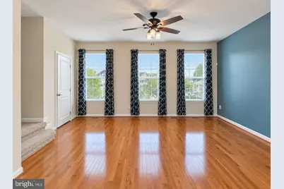 7739 Milton Circle, Gainesville, VA 20155 - Photo 3