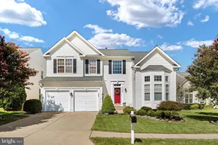 13107 Bigleaf Maple Ct, Gainesville, VA 20155 - Photo 1
