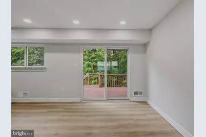 12615 Valleywood Drive, Woodbridge, VA 22192 - Photo 11