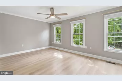 12120 Stoneford Drive, Woodbridge, VA 22192 - Photo 17