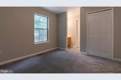 5592 Shannon Court, Woodbridge, VA 22193 - Photo 11
