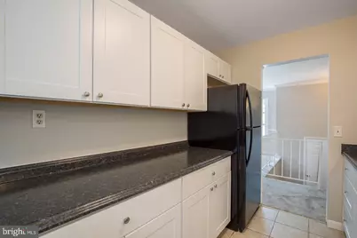 5592 Shannon Court, Woodbridge, VA 22193 - Photo 9