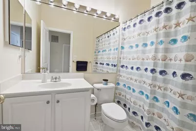 7931 Crescent Park Drive, Gainesville, VA 20155 - Photo 23