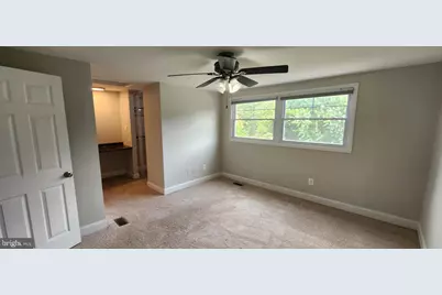 13592 Bentley Circle, Woodbridge, VA 22192 - Photo 9