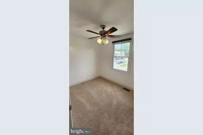 13592 Bentley Circle, Woodbridge, VA 22192 - Photo 11