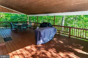 12469 Cavalier Dr, Lake Ridge, VA 22192 - Photo 5