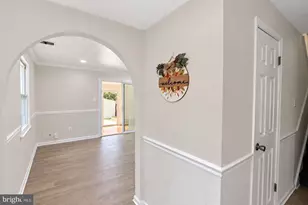 8601 Newton Pl, Manassas, VA 20111 - Photo 3