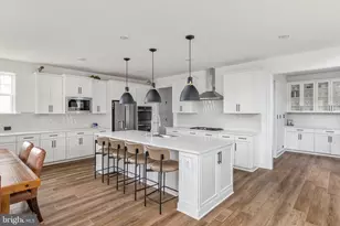 7082 Saint Hill Ct, Haymarket, VA 20169 - Photo 17