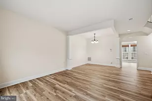 2161 Oberlin Dr, Woodbridge, VA 22191 - Photo 9