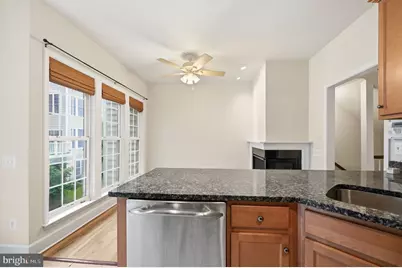 2161 Oberlin Drive, Woodbridge, VA 22191 - Photo 23