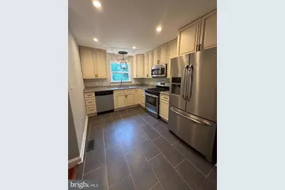 5705 Sailstone Lane, Woodbridge, VA 22193 - Photo 7