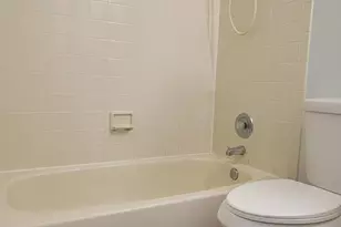12638 Monarch Ct, Woodbridge, VA 22192 - Photo 21