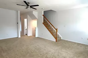 3969 Cressida Pl, Woodbridge, VA 22192 - Photo 5