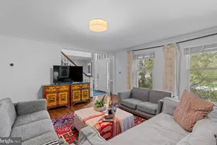 4500 Marquis Pl, Woodbridge, VA 22192 - Photo 11