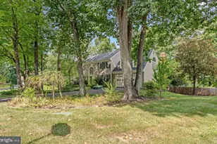 4500 Marquis Pl, Woodbridge, VA 22192 - Photo 3