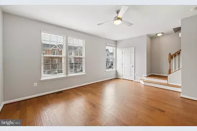 1660 Dorothy Lane, Woodbridge, VA 22191 - Photo 11